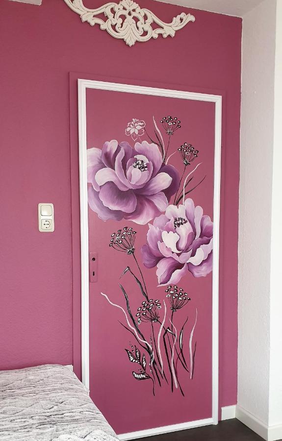 Apartment Bayreuth, Grosse Ferienwohnung Im Haus Mit Kunst, 3 Schlafzimmer, Kueche, Parkplatz Ngoại thất bức ảnh