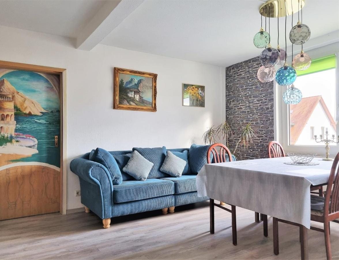 Apartment Bayreuth, Grosse Ferienwohnung Im Haus Mit Kunst, 3 Schlafzimmer, Kueche, Parkplatz Ngoại thất bức ảnh