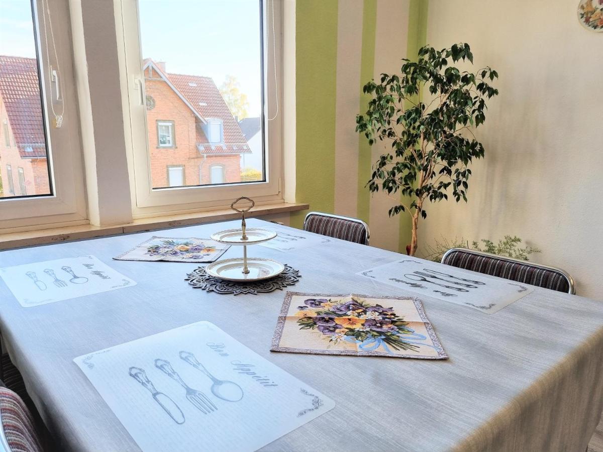Apartment Bayreuth, Grosse Ferienwohnung Im Haus Mit Kunst, 3 Schlafzimmer, Kueche, Parkplatz Ngoại thất bức ảnh