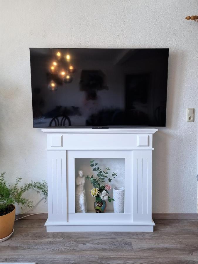 Apartment Bayreuth, Grosse Ferienwohnung Im Haus Mit Kunst, 3 Schlafzimmer, Kueche, Parkplatz Ngoại thất bức ảnh