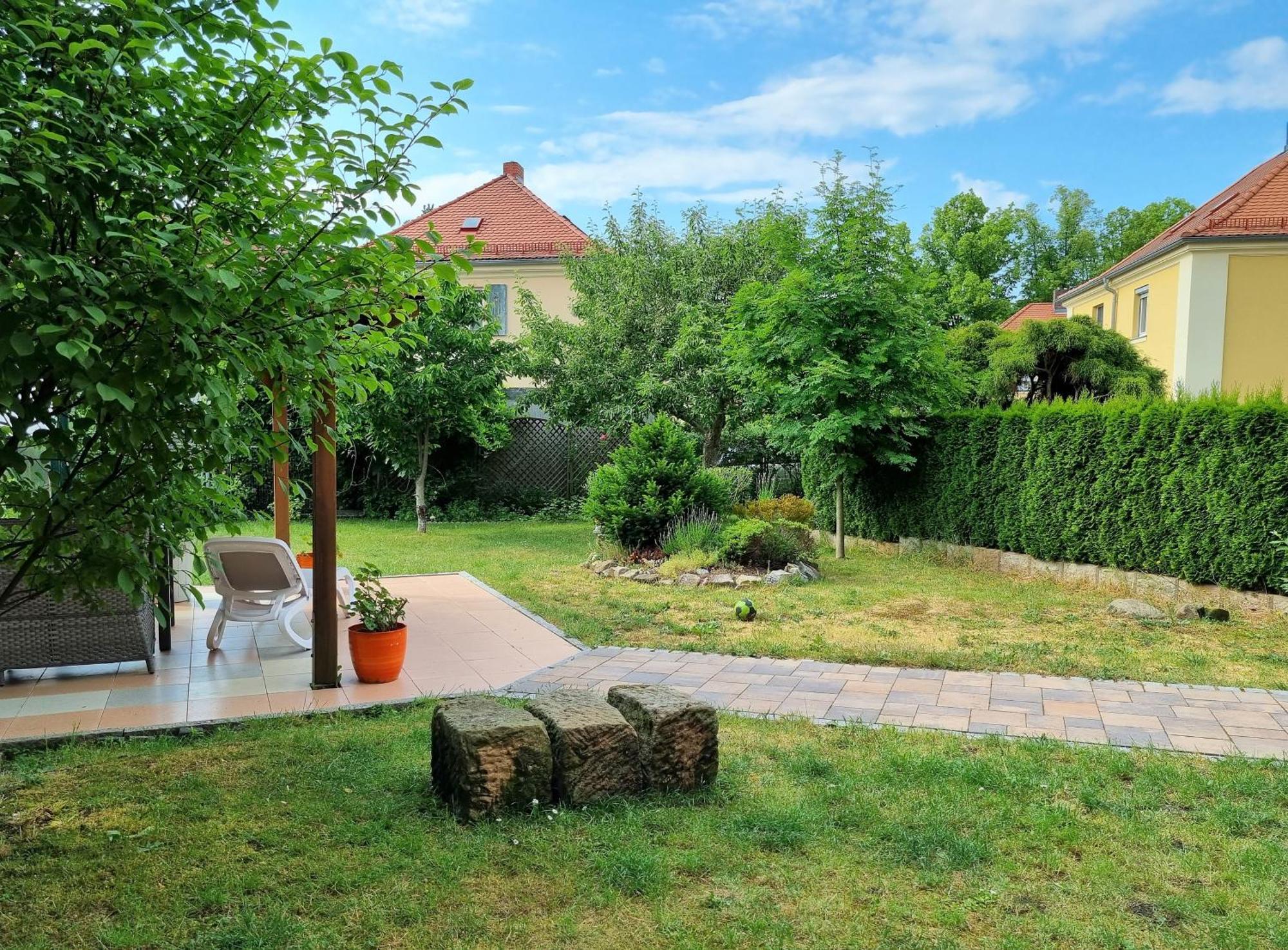 Apartment Bayreuth, Grosse Ferienwohnung Im Haus Mit Kunst, 3 Schlafzimmer, Kueche, Parkplatz Ngoại thất bức ảnh