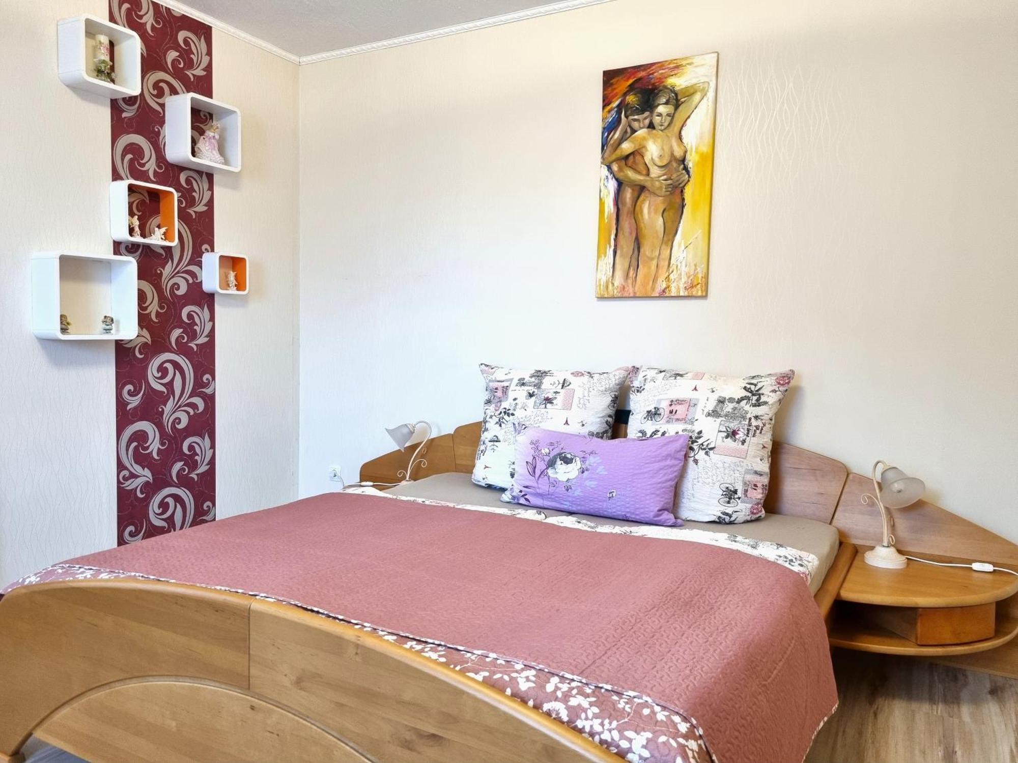 Apartment Bayreuth, Grosse Ferienwohnung Im Haus Mit Kunst, 3 Schlafzimmer, Kueche, Parkplatz Ngoại thất bức ảnh