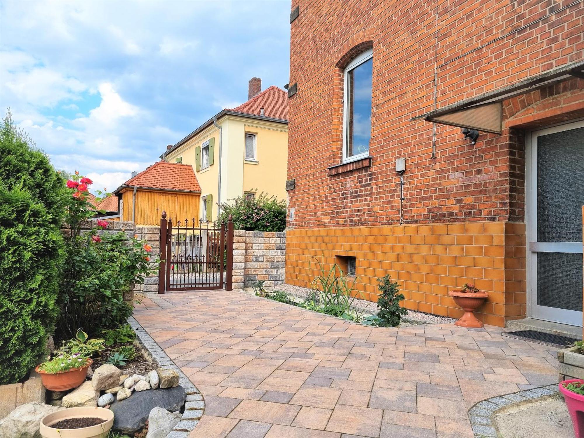 Apartment Bayreuth, Grosse Ferienwohnung Im Haus Mit Kunst, 3 Schlafzimmer, Kueche, Parkplatz Ngoại thất bức ảnh